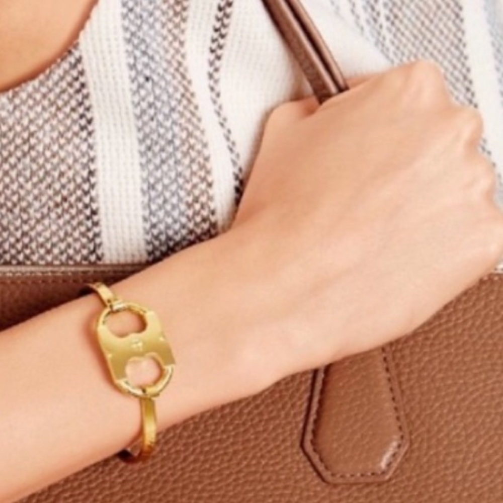 ( SALE ) gold Gemini Link ID bracelet - Picture 3 of 7